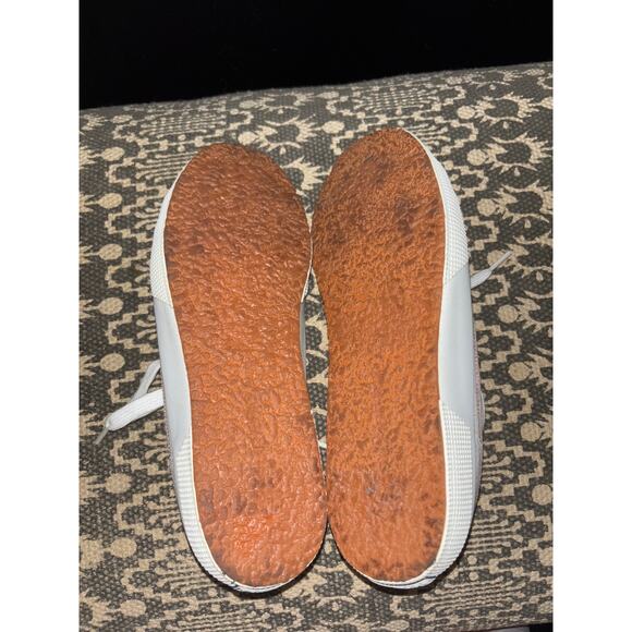 Womens 2953 Swallowtail Cotu Suede Sneakers in Pink and White - Picture 5 of 7